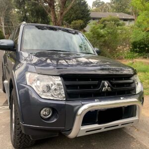 tradieschoice 4x4 bonnet protector guard to suit mitsubishi pajero ns nx 2007 2020 tinted black