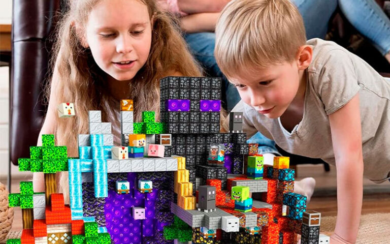 1. 300 pcs magnetic blocks
