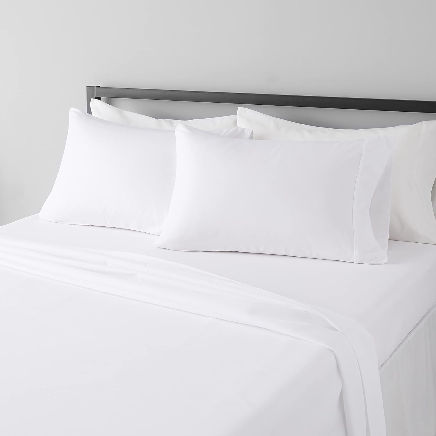 amazon basics lightweight super soft easy care microfiber bed sheet set with 36 cm deep pockets queen, bright white amazon basics lightweight super soft easy care microfiber bed sheet set with 36 cm deep pockets queen, bright white