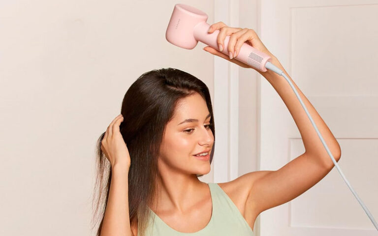 6. dreame hair gleam hair dryer pink